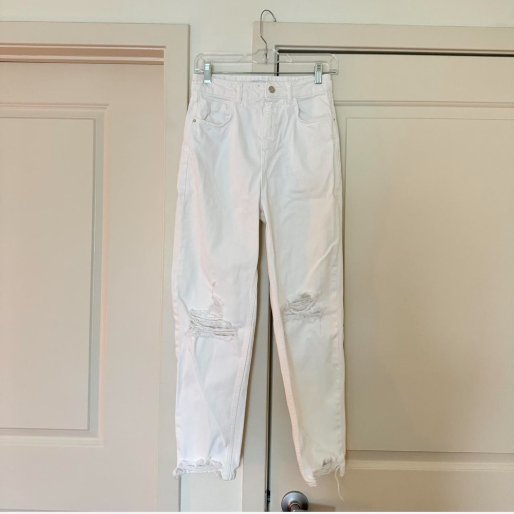 Zara White Distressed Jeans